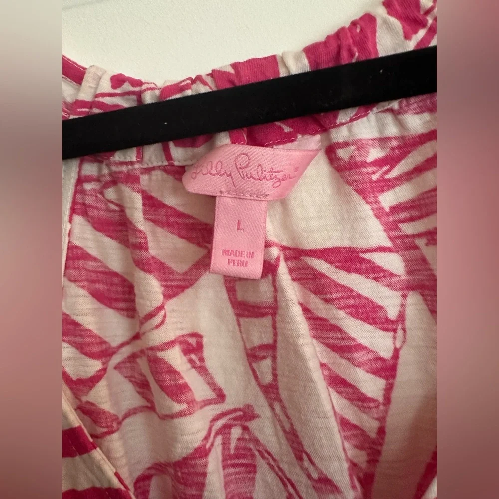 Lilly Pulitzer Tank Top. - Picture 2 of 4